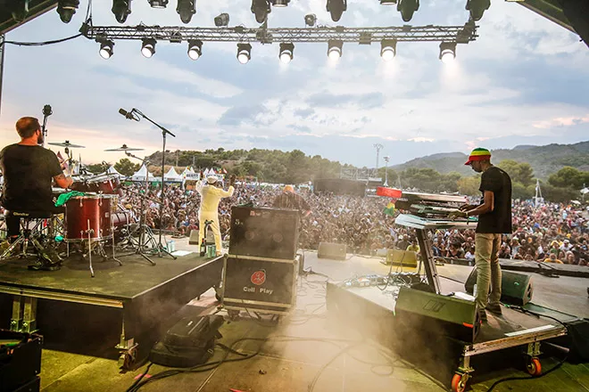 Festivaleros by CANNA - ¡Este verano nos vamos de festival!